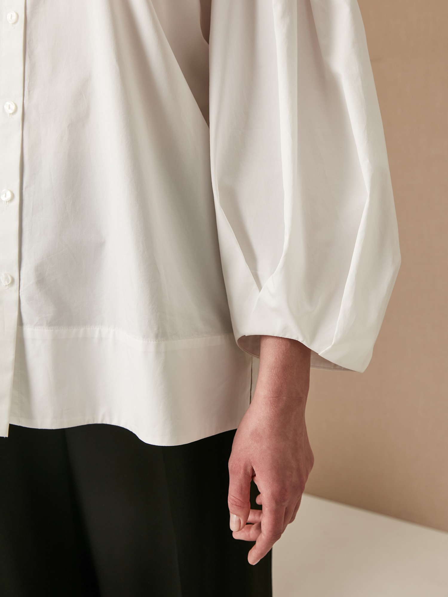 Блуза белая свободного кроя Lalis BL0803 - фото 3