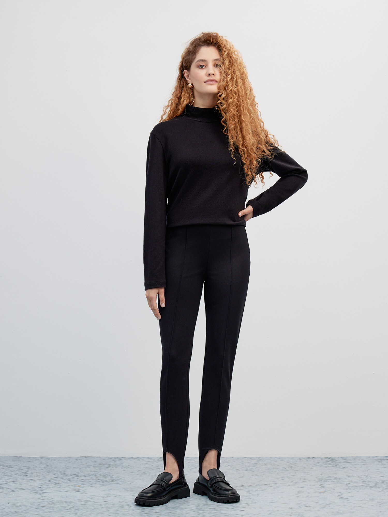 Женские брюки ELIS. Купить брюки 2023 года в интернет-магазине с доставкойпо Москве.