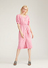 Розовое платье из льна